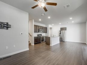 7800 Moody BND, Austin TX 78744