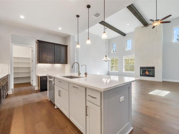 802 Serene Estates DR, Austin TX 78738