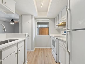 7635 Guadalupe ST 102, Austin TX 78752