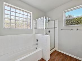 10613 Turkey Bend DR, Jonestown TX 78645