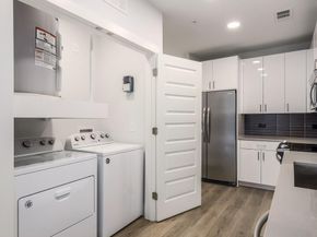 2213 Poquito ST 315, Austin TX 78722