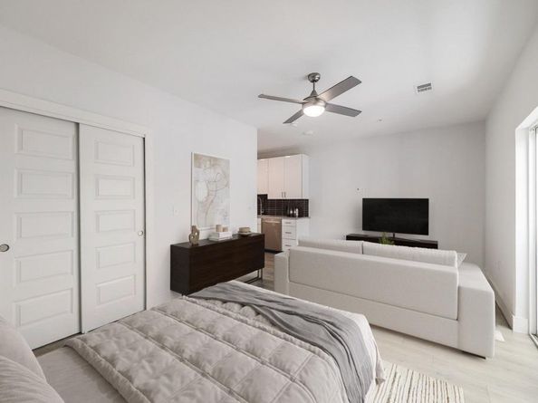 2213 Poquito ST 315, Austin TX 78722