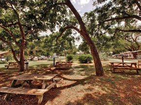 2213 Poquito ST 315, Austin TX 78722