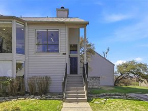 133 World Of Tennis SQ, Lakeway TX 78738