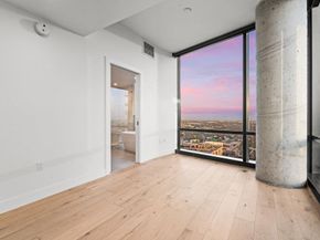 70 Rainey ST 1901, Austin TX 78701