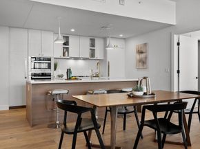 70 Rainey ST 1901, Austin TX 78701