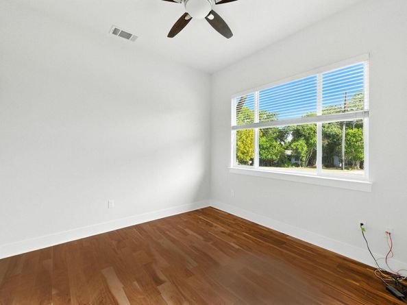 9901 San Luis TRL, Austin TX 78733