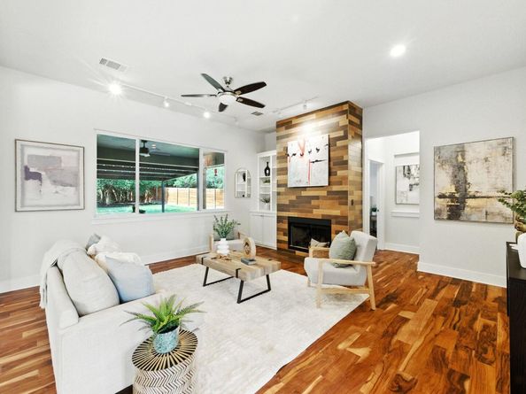 9901 San Luis TRL, Austin TX 78733