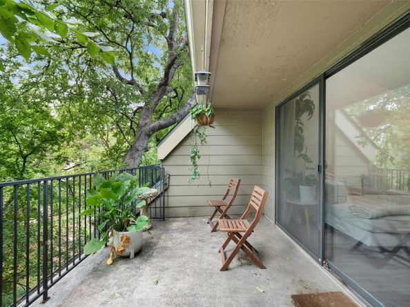 1135 Barton Hills DR 355, Austin TX 78704