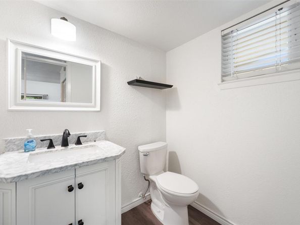 1135 Barton Hills DR 355, Austin TX 78704