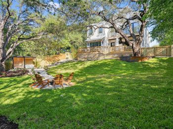 4609 Goliad LN