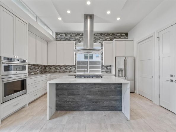 2004 E 8th ST, Austin TX 78702
