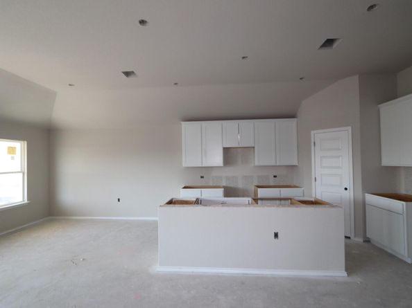 9200 Corvallis DR, Austin TX 78747