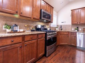 2013 Autumn Run LN, Round Rock TX 78665