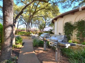 1801 Lavaca ST 2D, Austin TX 78701