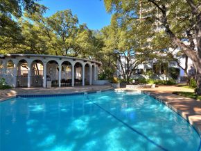 1801 Lavaca ST 2D, Austin TX 78701