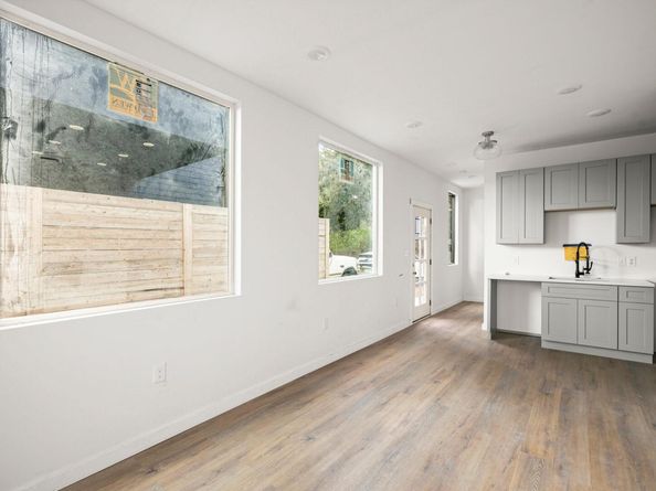 1706 Redd ST 2, Austin TX 78745