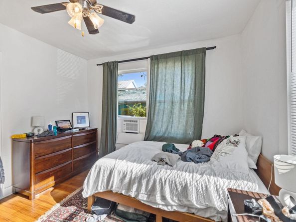 1202 E 29th ST B, Austin TX 78722