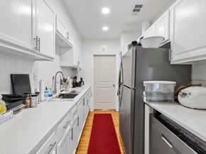 1202 E 29th ST B, Austin TX 78722