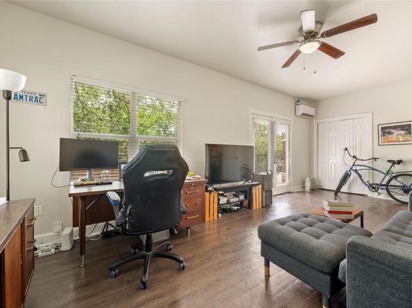 201 W 31st ST H, Austin TX 78705