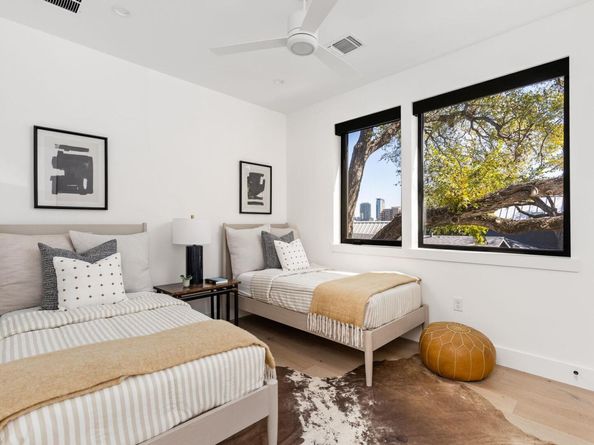 908 Retama ST, Austin TX 78704