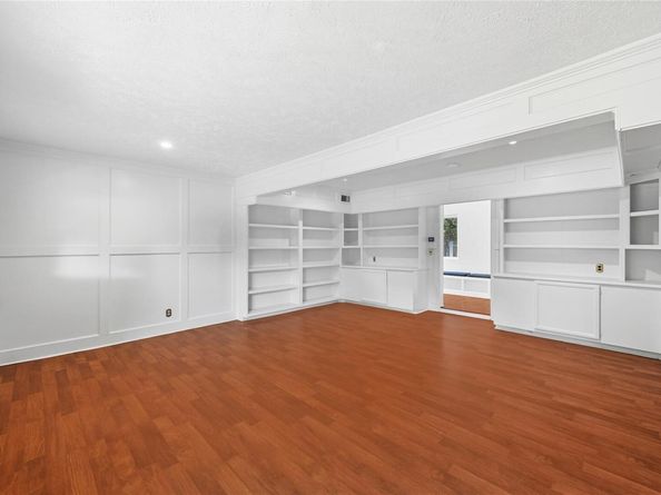 6701 Lexington RD, Austin TX 78757