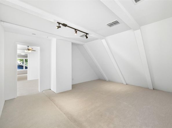6701 Lexington RD, Austin TX 78757