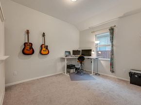 1009 Goldilocks LN, Manchaca TX 78652