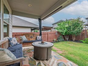 1009 Goldilocks LN, Manchaca TX 78652