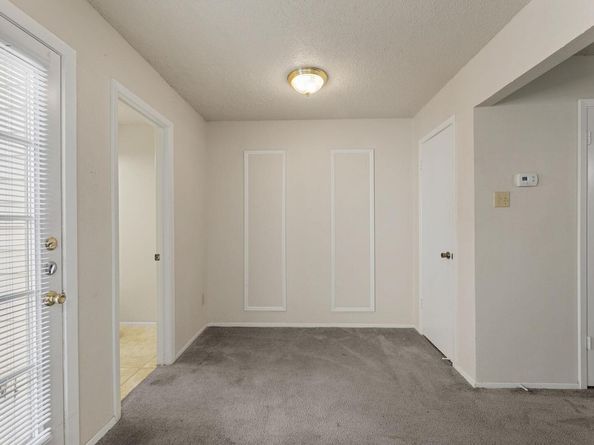 8400 Jamestown DR 406, Austin TX 78758