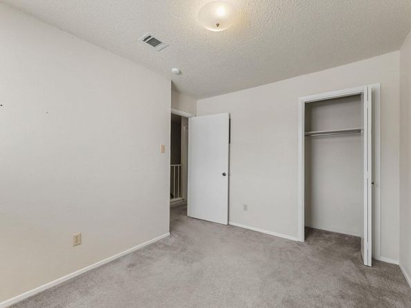 8400 Jamestown DR 406, Austin TX 78758
