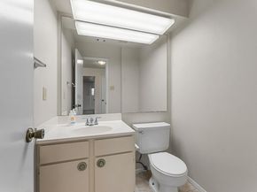 8400 Jamestown DR 406, Austin TX 78758