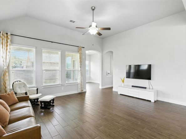 3500 Winter Wren WAY, Pflugerville TX 78660