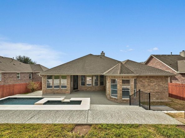 2411 Guara DR, Cedar Park TX 78613