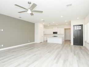 119A E 43rd Street, Houston TX 77018
