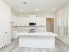 119A E 43rd Street, Houston TX 77018