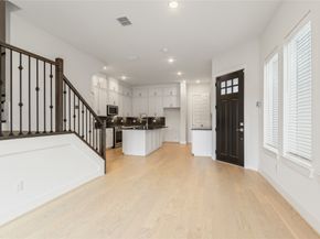 908A W 21st Street, Houston TX 77008