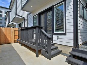 908A W 21st Street, Houston TX 77008