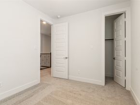 908A W 21st Street, Houston TX 77008