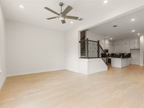 908A W 21st Street, Houston TX 77008