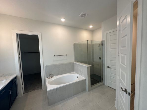 908A W 21st Street, Houston TX 77018