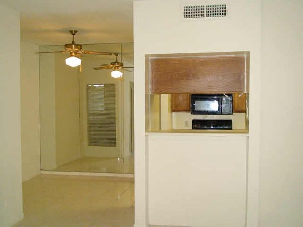 6500 Harbor Town Drive 2902, Houston TX 77036
