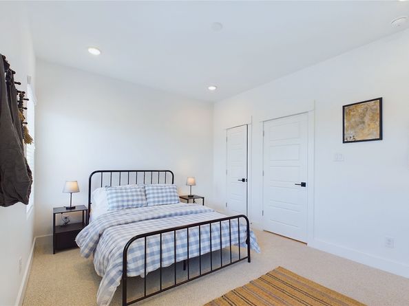 3019 Jensen Springs Lane, Houston TX 77026