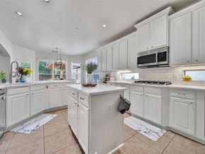 27 N Terrace Mill Circle, The Woodlands TX 77382