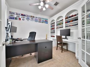 27 N Terrace Mill Circle, The Woodlands TX 77382