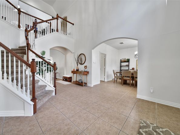27 N Terrace Mill Circle, The Woodlands TX 77382