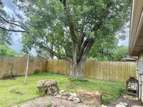 10107 Hollow Canyon Drive, Sugar Land TX 77498