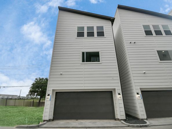 4802 Elysian Street C, Houston TX 77009