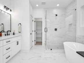 4802 Elysian Street C, Houston TX 77009