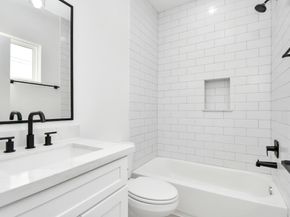 4802 Elysian Street C, Houston TX 77009